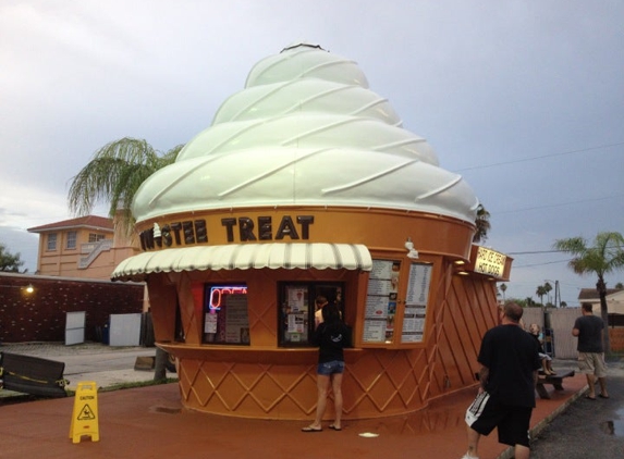 Twistee Treat - St Pete Beach, FL