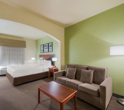 SureStay Plus by Best Western San Antonio SeaWorld - San Antonio, TX