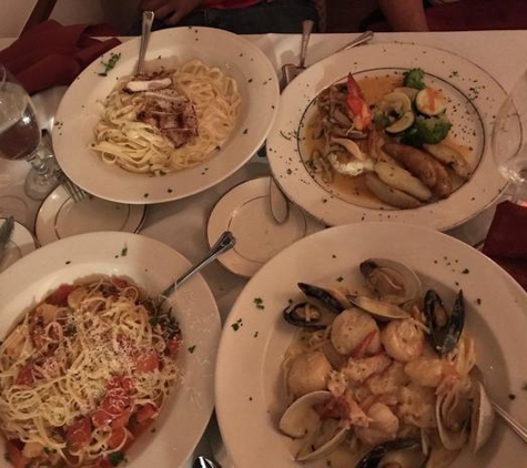 Pascone's Ristorante' - University Park, FL