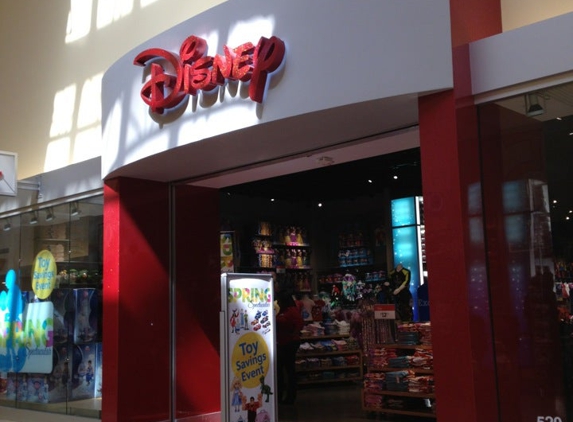 Disney Store - Auburn Hills, MI