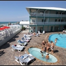The Sandpiper Beacon Beach Resort - Hotels