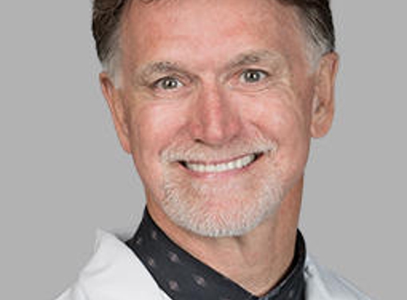 Lothar McMillian, MD - San Juan Capistrano, CA