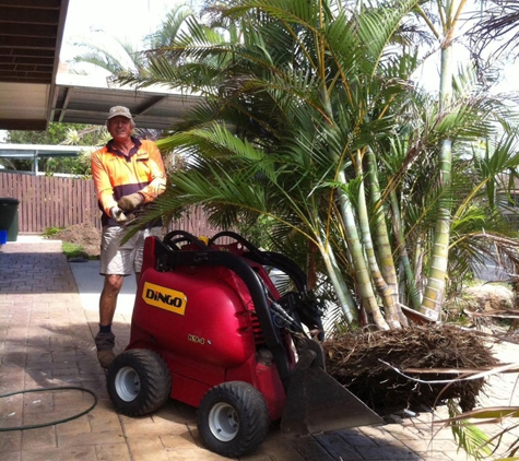 Dingocando Backsaving & Confined Access Earthworx - Torquay, QLD