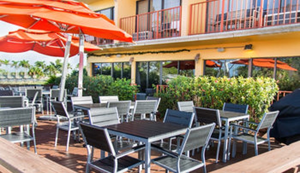 Royal Inn Beach Hutchinson Island - Fort Pierce, FL