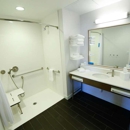 Hampton Inn & Suites Forest City - Hotels