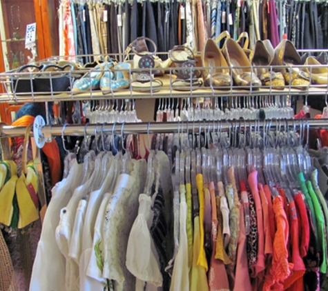 Classy Closet Consignment - Encinitas, CA