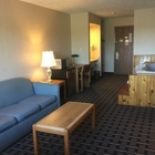 Sky Lodge Inn & Suites