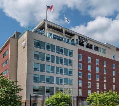 Hampton Inn & Suites Fort Wayne Downtown - Fort Wayne, IN