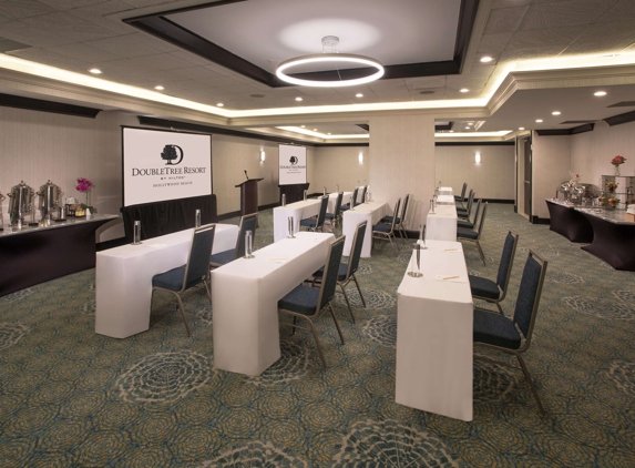 DoubleTree Resort by Hilton Hollywood Beach - Hollywood, FL