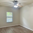 Silver Springs - Apartments
