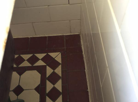 V clean services - Greensborough, VIC. Didn't mop around the tub - lazy once over