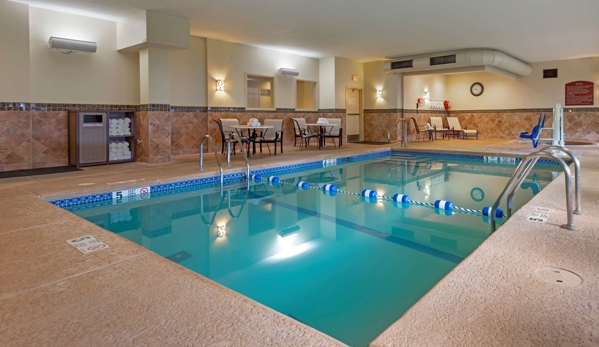 Best Western Plus Vineyard Inn & Suites - Penn Yan, NY