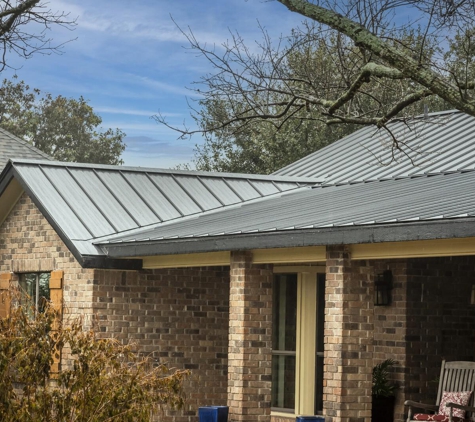 Hall's Roofing & Sheet Metal - Georgetown, TX