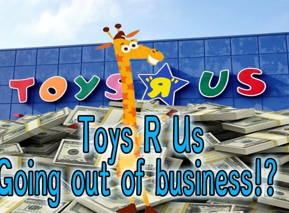 Toys R Us - Peoria, IL. Going Out Of Business