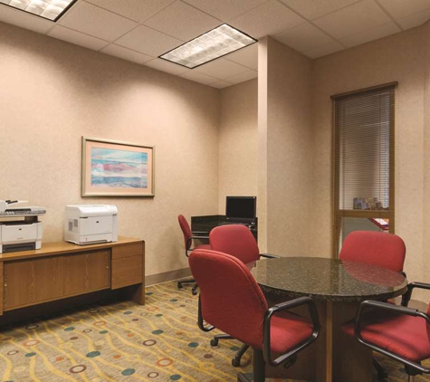 Embassy Suites by Hilton Portland Airport - Portland, OR