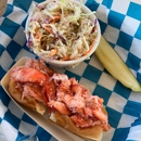 Luke's Lobster Portland Pier - Seafood Restaurants