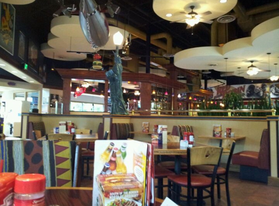 Red Robin Gourmet Burgers - Wilsonville, OR