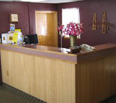 Magnuson  Copper Crown Motel - Hancock, MI