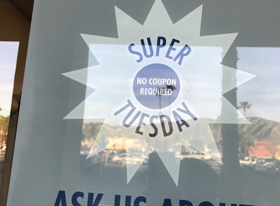 Supercuts - Sylmar, CA