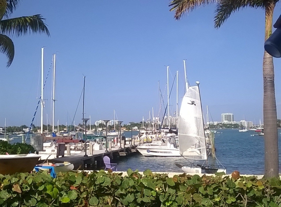 Miami Yacht Club - Miami, FL