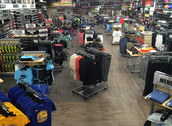 Hibbett Sports - Logan, UT