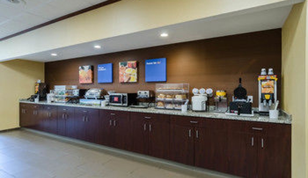 Comfort Inn Randolph - Boston - Randolph, MA