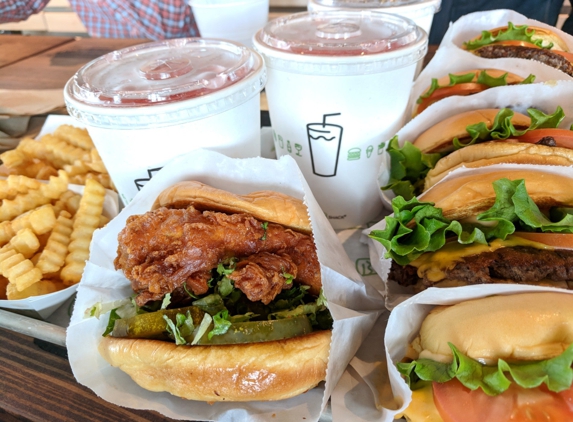 Shake Shack - El Segundo, CA