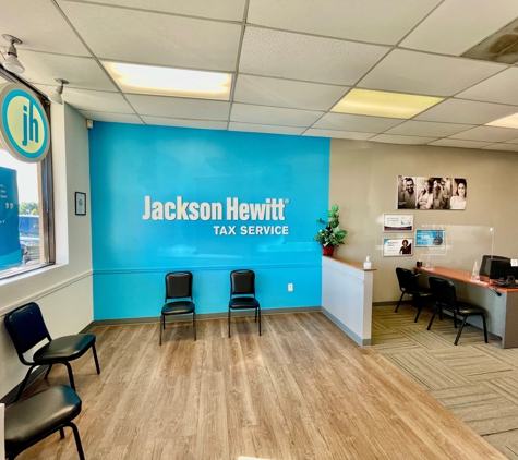 Jackson Hewitt Tax Service - Jacksonville, FL