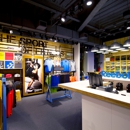 Reebok Fit Hub - Shoe Stores