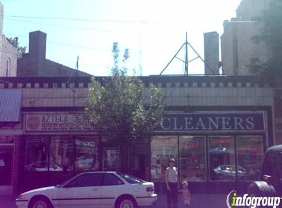 A Plus Cleaners - Chicago, IL