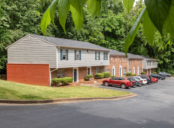 Westpoint Creek Townhomes - College Park, GA