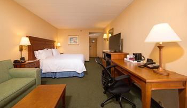 Hampton Inn Fairfax City - Fairfax, VA