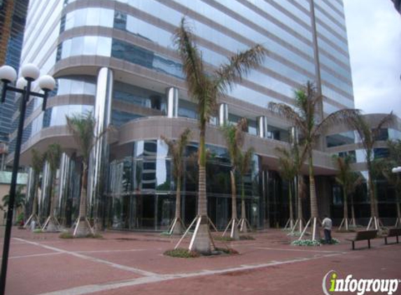 Bernstein Global Wealth Management - Miami, FL