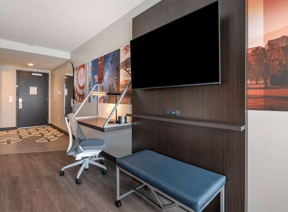 Vīb Hotel by Best Western Denver RiNo - Denver, CO