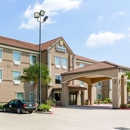 Comfort Inn & Suites Winnie