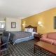 Days Inn & Suites by Wyndham Warner Robins Near Robins AFB