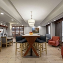 Hampton Inn Charlottesville - Hotels