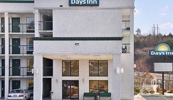 Days Inn - Kodak, TN