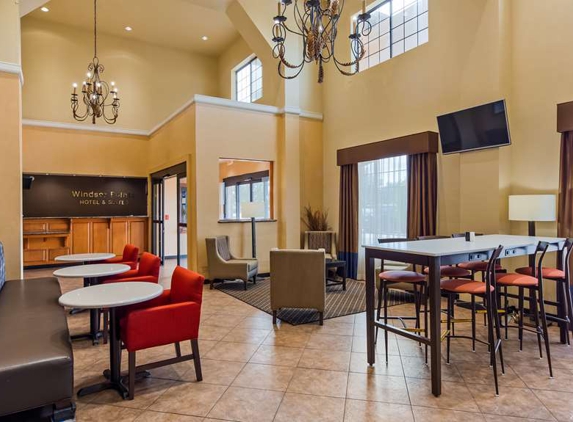 Best Western Windsor Pointe Hotel & Suites-Frost Bank Center - San Antonio, TX