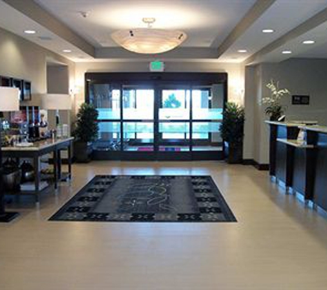 Hampton Inn & Suites Manteca - Manteca, CA