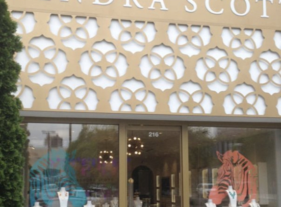 Kendra Scott - Atlanta, GA