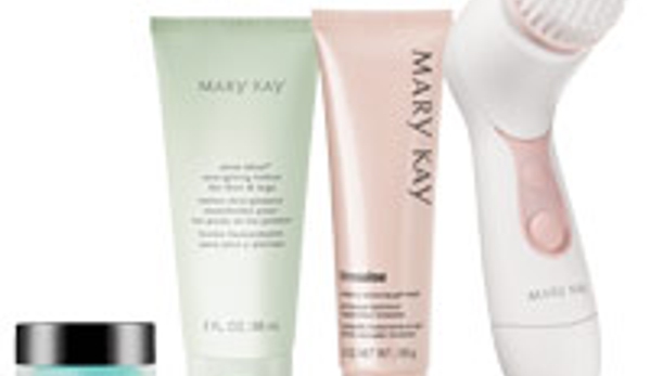 Mary Kay Cosmetics - Plano, TX. Cosmetic Face Brush and Masks