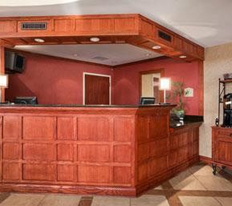 Baymont Inn & Suites - Indianapolis, IN