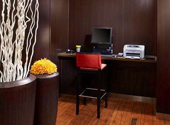 Courtyard by Marriott - West Homestead, PA