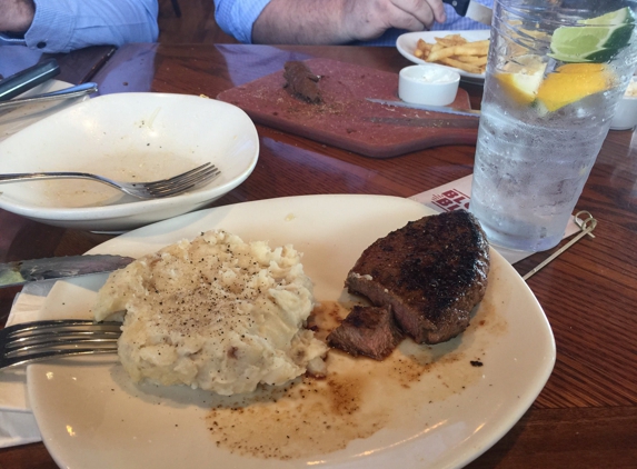 Outback Steakhouse - Westminster, CA