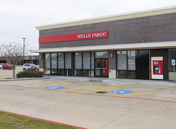 Wells Fargo Bank - La Porte, TX