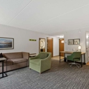 Hampton Inn & Suites Lake George - Hotels