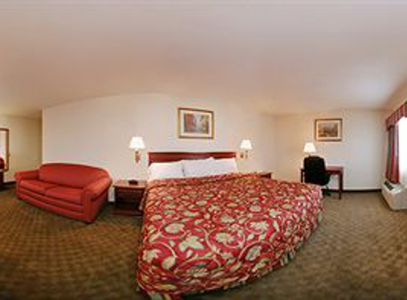 Ramada by Wyndham East Orange - East Orange, NJ