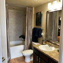 Queenston Manor