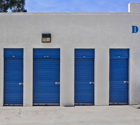US Storage Centers - La Crescenta, CA